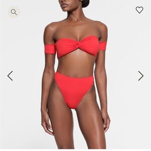 Skims High Leg Bikini bottom size small Ruby